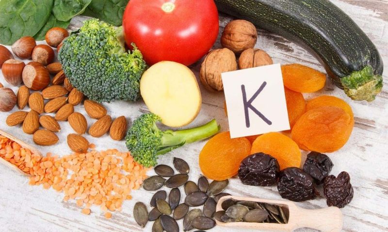 Bé bị bỏng cấp độ 2 kiêng ăn những thực phẩm giàu Natri (Nguồn: Sưu tầm internet)