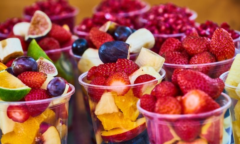 Trái cây cung cấp nước, chất xơ và các vitamin cần thiết. (Nguồn: Internet)