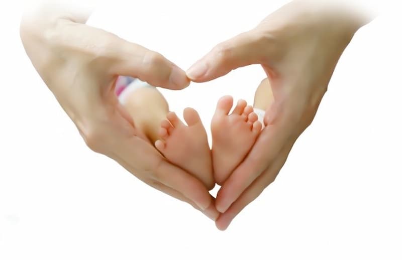 Sự phát triển giao tiếp và cảm xúc ở trẻ. (Ảnh: sưu tầm internet)