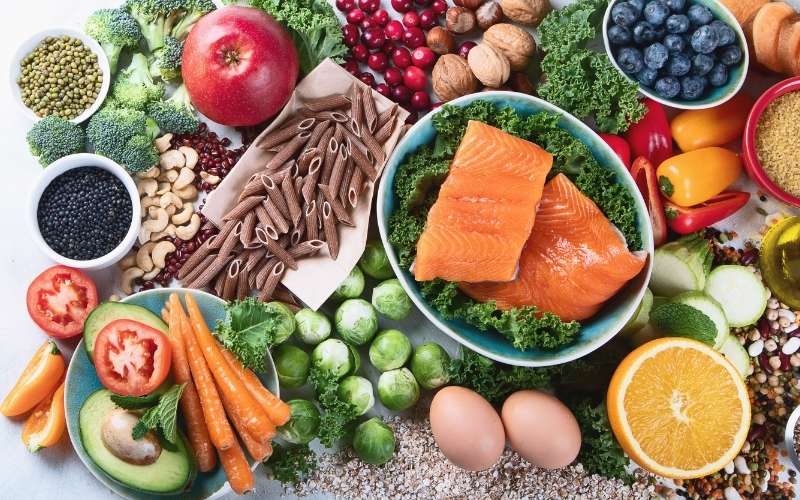 Mẹ bầu cần bổ sung vitamin và khoáng chất. (Ảnh: Sưu tầm Internet)