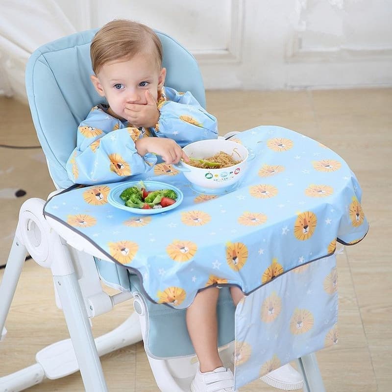 Dụng cụ cho con ăn dặm. (Ảnh: sưu tầm internet)