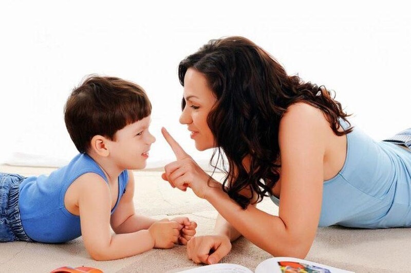 Hướng dẫn cách dạy trẻ 1 tuổi biết nghe lời. (Ảnh: Sưu tầm Internet)