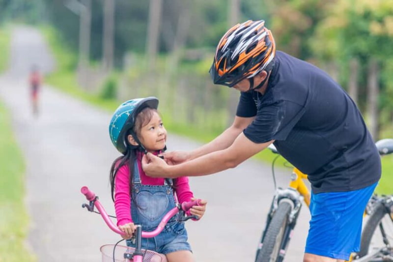 Tâm lý của trẻ quyết định con biết đi xe nhanh hay chậm. (Ảnh: Internet)