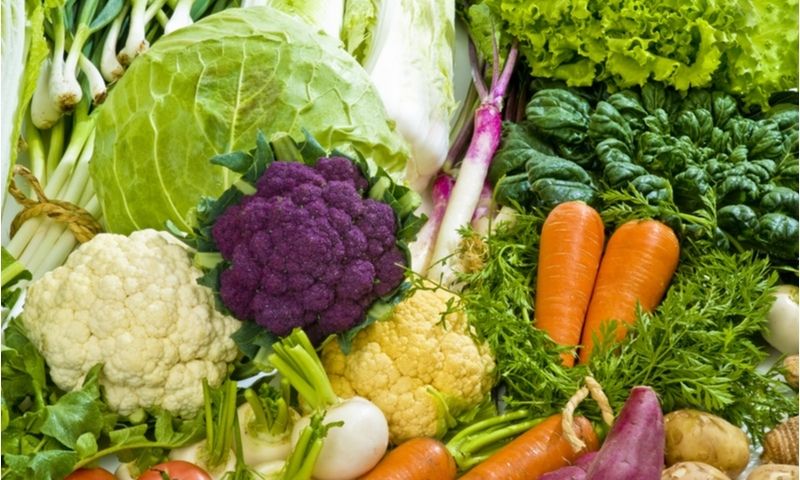 Mỗi ngày mẹ cần 300-400g rau xanh. (Nguồn: Internet)