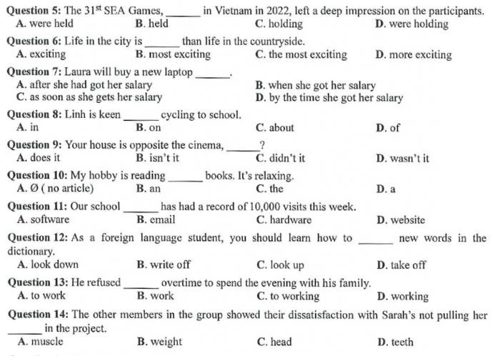 Dạng câu hỏi chọn đáp án hoàn thành câu trong đề thi tiếng Anh THPT tham khảo. (Ảnh: Sưu tầm internet)
