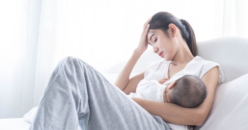 Thời gian cho con bú dài gây ức chế hormone nội tiết (Ảnh: Sưu tầm Internet)