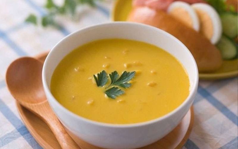 Cháo yến mạch với thịt nạc và bí đỏ với những nguyên liệu đơn giản, dễ làm (Ảnh: Sưu tầm Internet)