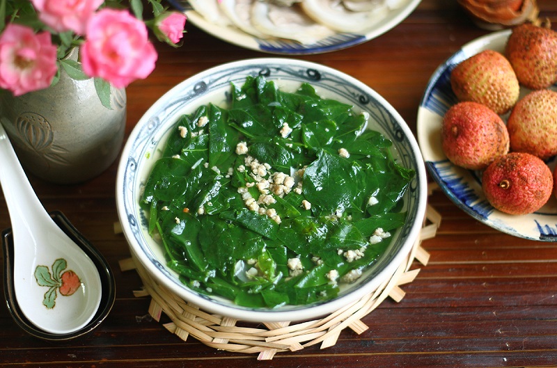 Bổ sung trái cây hoặc rau trong bữa ăn hàng ngày. (Ảnh: Sưu tầm Internet)