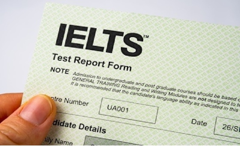 Cần đảm bảo bằng IELTS của thí sinh đáp ứng điều kiện trường đưa ra (Ảnh: Sưu tầm internet)