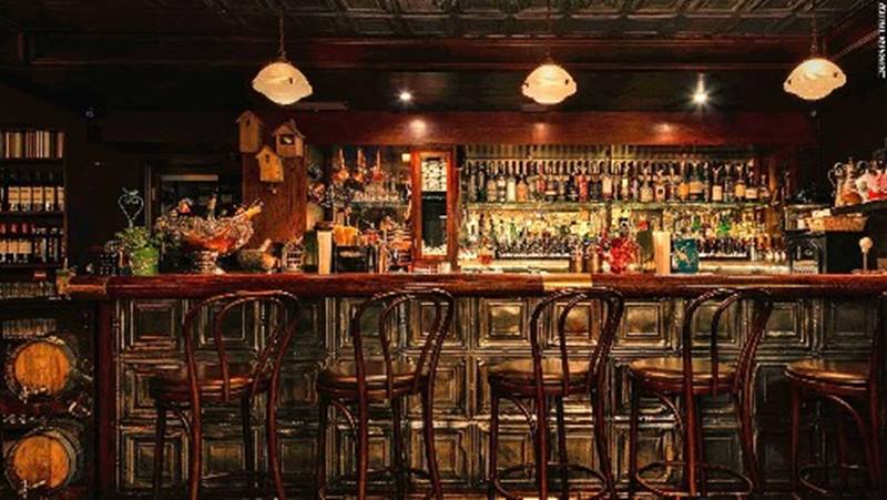 Ý tưởng tên tiếng Anh cho Pubs. (Ảnh: https://kitchenbusiness.com)