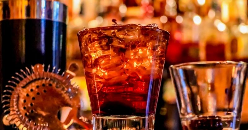 Phụ nữ sau sinh bị stress có xu hướng sử dụng chất kích thích (Ảnh: Sưu tầm Internet)