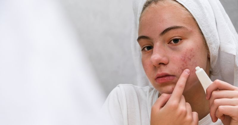 Tự tin về bản thân cũng là một triệu chứng của bệnh trầm cảm sau sinh (Ảnh: Sưu tầm Internet)