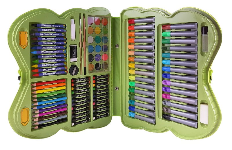Đồ dùng vẽ tranh của bé phải đảm bảo chất lượng và an toàn với sức khỏe. (Ảnh: Sưu tầm Internet)