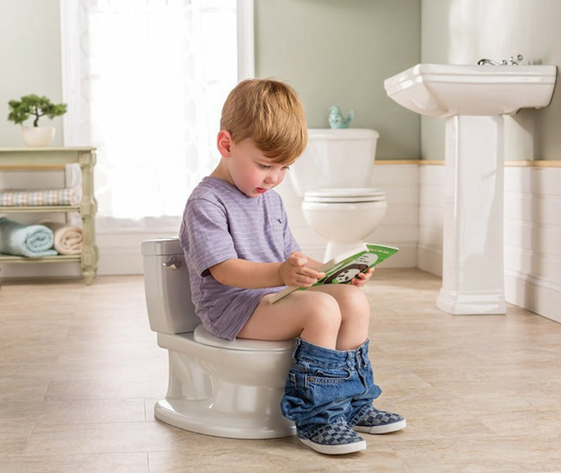 Một v&agrave;i mẹo hay gi&uacute;p ba mẹ dạy b&eacute; đi vệ sinh dễ d&agrave;ng. (Ảnh: Sưu tầm Internet)