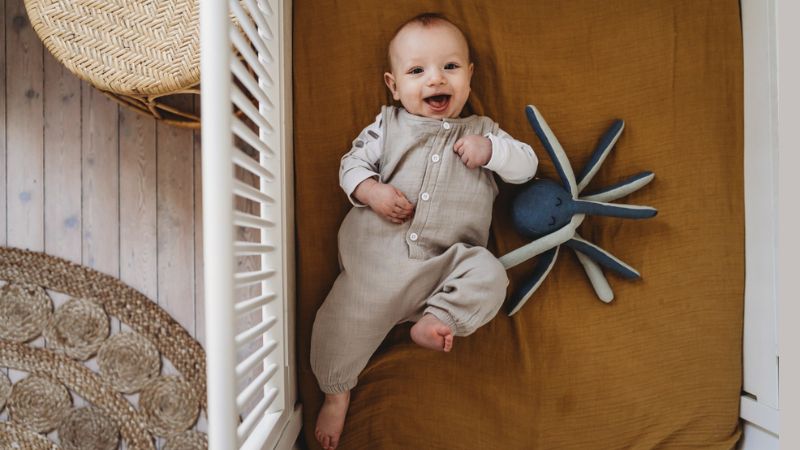 Lưu ý khi cho trẻ 4 tháng tuổi làm quen với tiếng Anh. (Ảnh: Sưu tầm Internet)