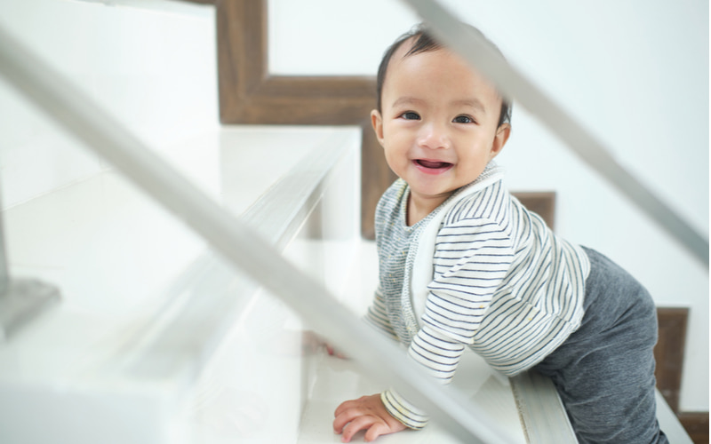 Ba mẹ nên khuyến khích con vận động. (Ảnh: Shutterstock.com)