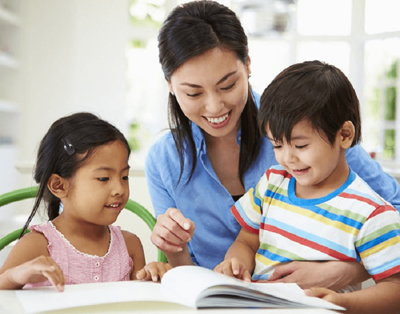 Việc ôn tập đề thi sẽ hỗ trợ giúp bé đạt kết quả tốt hơn khi thi thật. (Ảnh: Sưu tầm inernet)