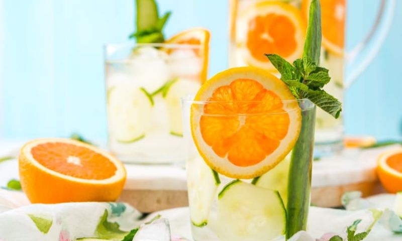 Detox dưa chuột và cam. (Ảnh: Nguồn Internet)