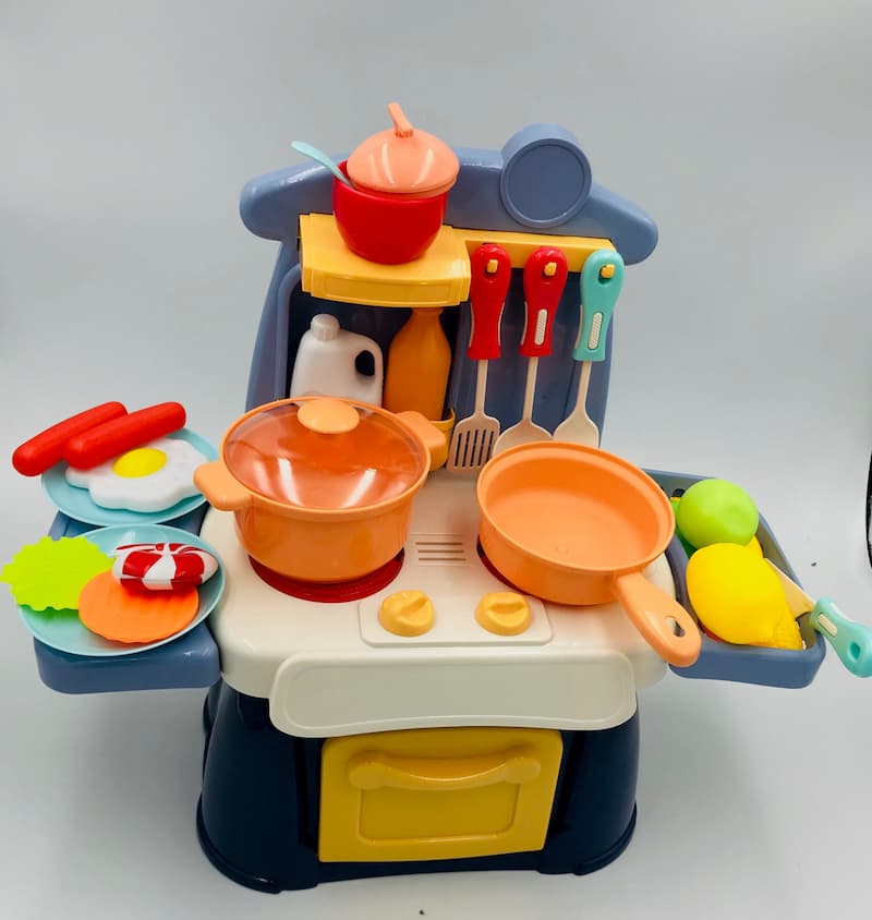 Đồ chơi nhà bếp. (Ảnh: Sưu tầm Internet)