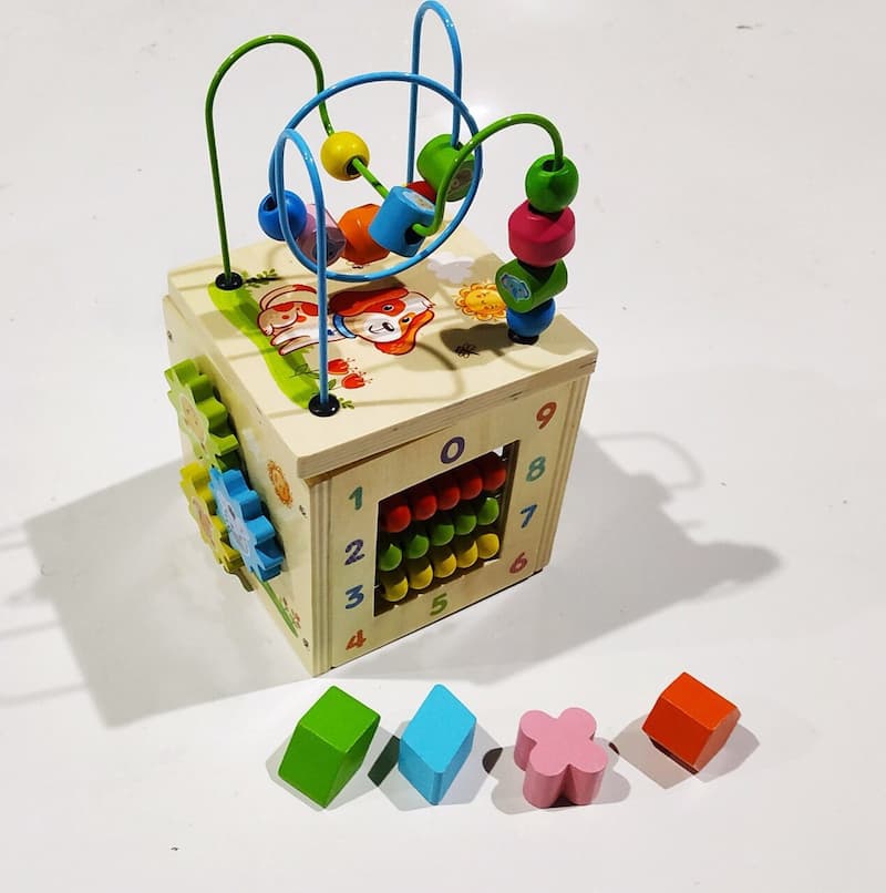 Đồ chơi trí tuệ đem đến cho trẻ em nhiều lợi ích. (Ảnh: Sưu tầm Internet)