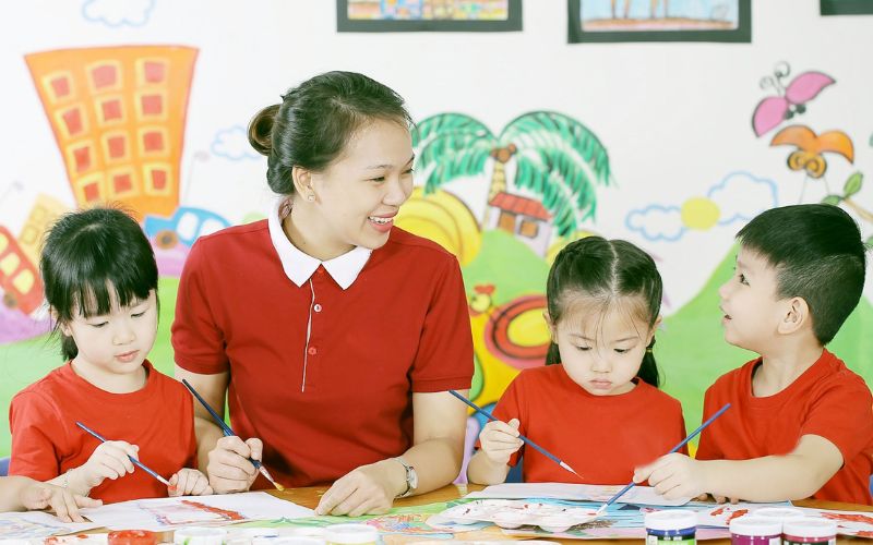 Hướng dẫn cách viết mẫu đơn chuyển trường cho con. (Ảnh: Sưu tầm Internet)