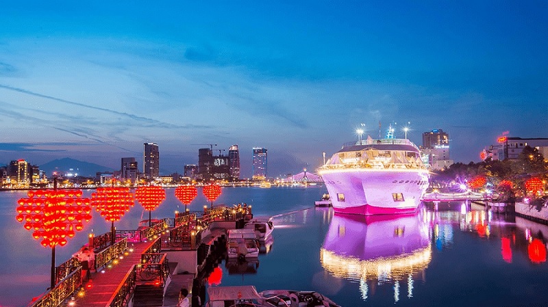 Cầu khoá tình yêu tại Đà Nẵng. (ảnh: Sưu tầm internet)