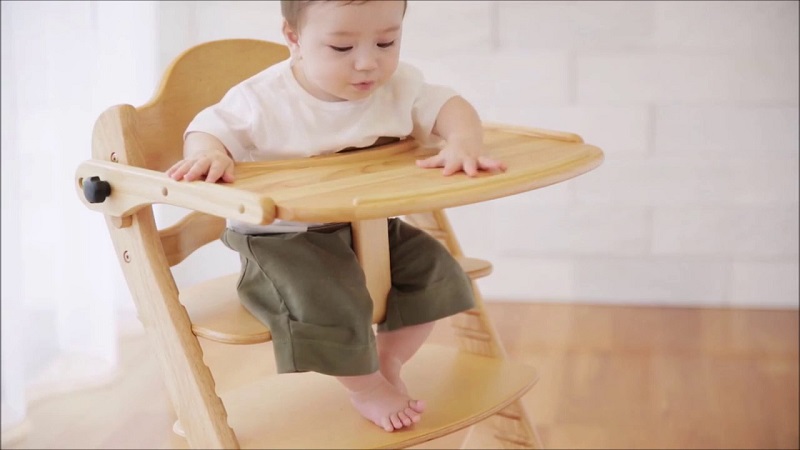 Ghế ăn dặm Autoru có thiết kế thoải mái. (Ảnh: Sưu tầm Internet)