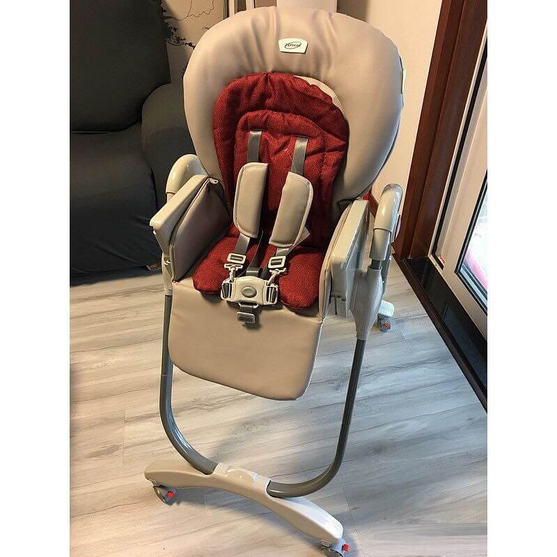 Ghế ăn dặm Teknum. (Ảnh: Sưu tầm Internet)