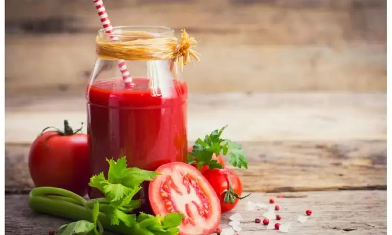 Nước ép cần tây cà chua. (Ảnh: Nguồn Internet)
