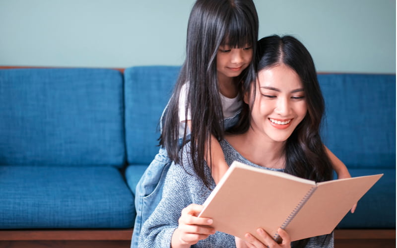 Giáo dục đạo đức cho trẻ là một trong những vấn đề quan trọng. (Ảnh: Shutterstock)