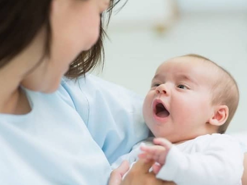 Giáo dục sớm cho trẻ 0 - 12 tháng tuổi rất quan trọng. (Ảnh: Sưu tầm Internet)