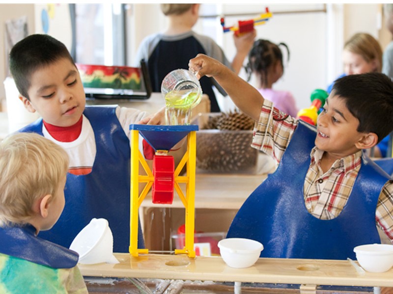 Giúp trẻ chủ động hơn qua phương pháp HighScope, (Ảnh: Sưu tầm Internet)