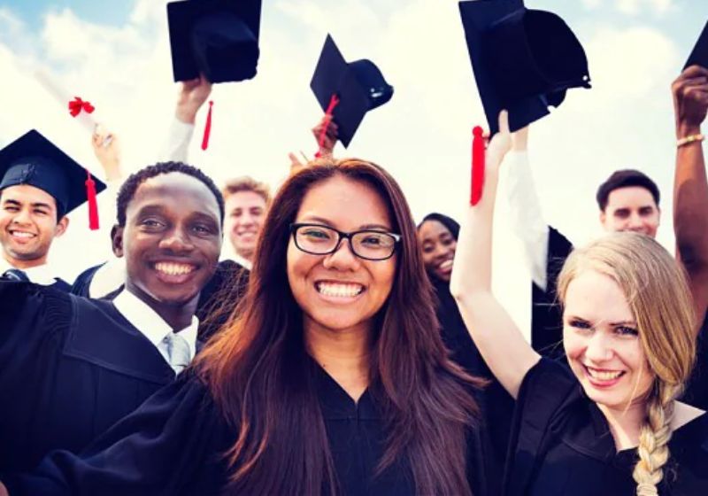 Tìm hiểu các từ vựng tiếng Anh phổ biến trong đoạn giới thiệu bản thân của sinh viên. (Ảnh: Sưu tầm Internet)