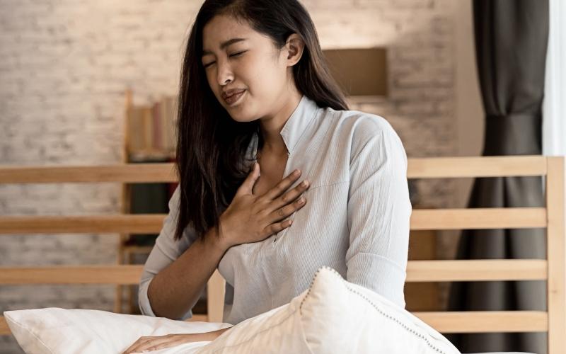 Mẹ bầu sau chuyển phôi 14 ngày bị khó thở. (Ảnh: Sưu tầm Internet)