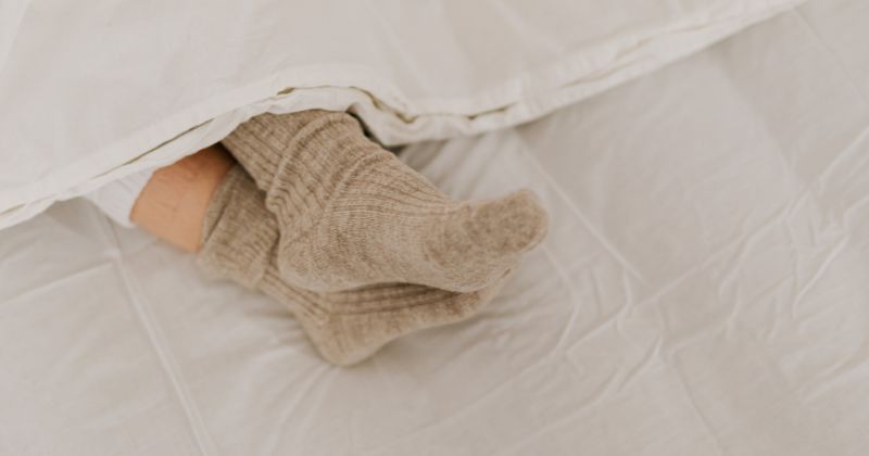 Mẹ sau sinh cần kiêng gió lạnh (Nguồn: Sưu tầm Internet)