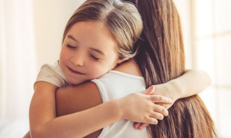 Biết cách thể hiện cảm xúc con có thể khiến mọi người biết mình cần gì, muốn gì. (Ảnh: Nguồn Internet)