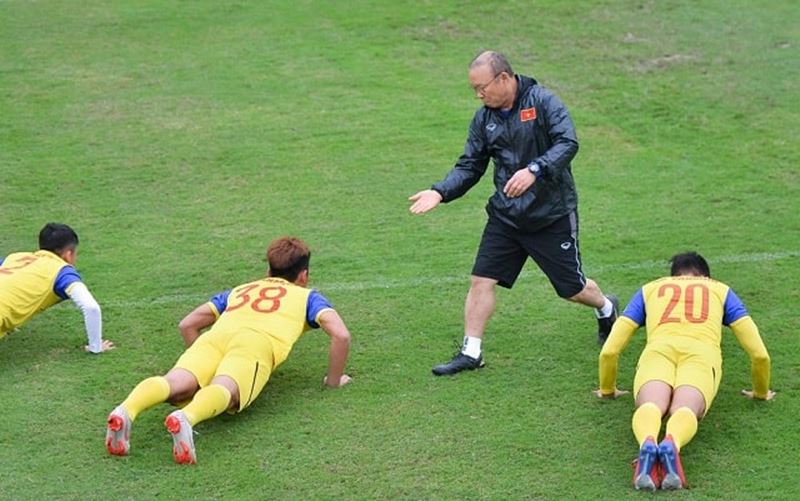 Tập luyện tăng cường thể lực trong bóng đá. (Ảnh: Internet)