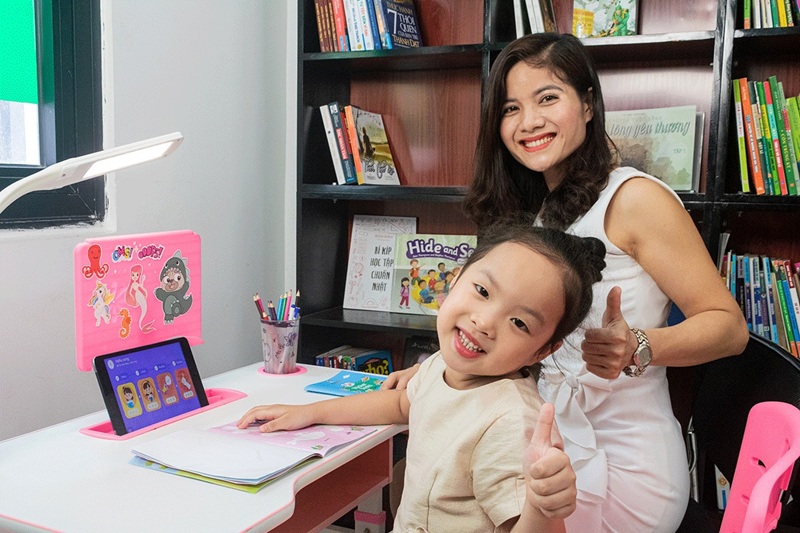 ผู้ปกครองต้องอยู่เคียงข้างลูกลอดกระบวนการเรียนรู้ (ภาพ: รวบรวมจากอินเทอร์เน็ต)