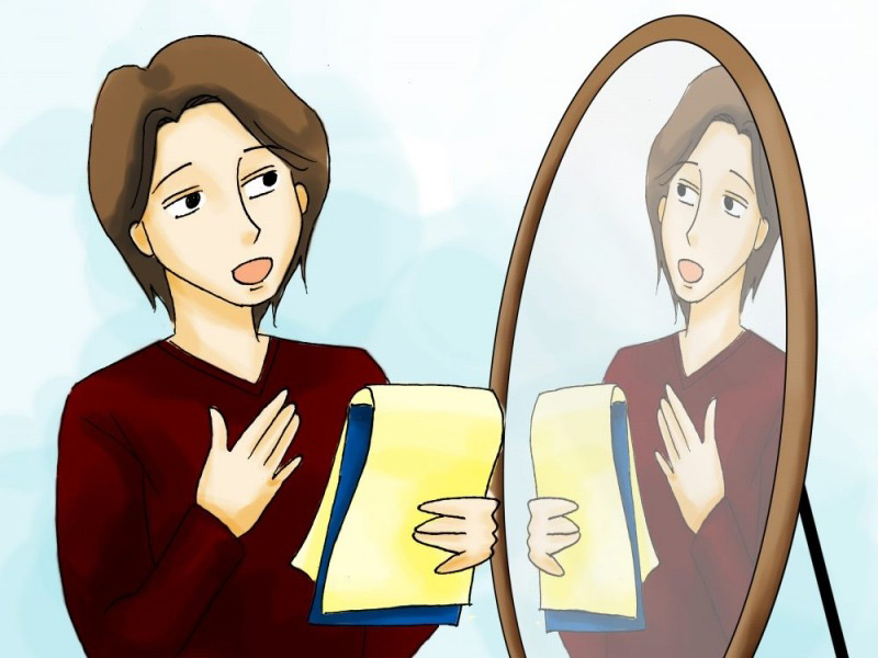 Luyện nói tiếng Anh trước gương một mình để dễ quan sát khẩu hình miệng. (Ảnh: Sưu tầm Internet)
