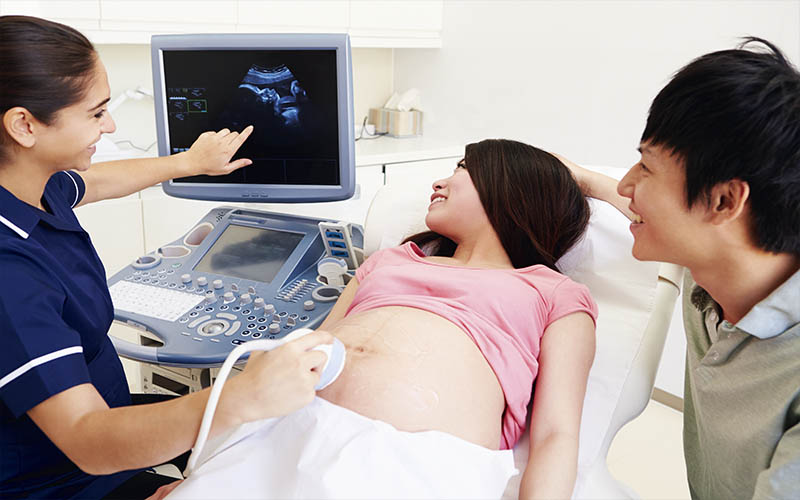 Khi nào mẹ cần gặp bác sĩ? (Ảnh: Sưu tầm Internet)