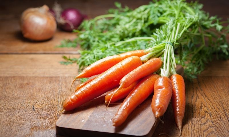 Cà rốt chứa nhiều vitamin A cực tốt cho mắt. (Nguồn: Internet)