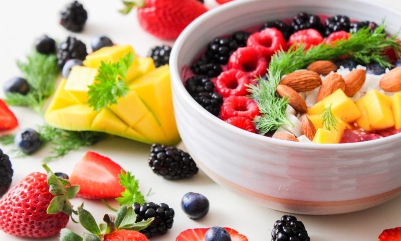 Trái cây tươi ngon, giàu canxi. (Ảnh: Nguồn Internet)