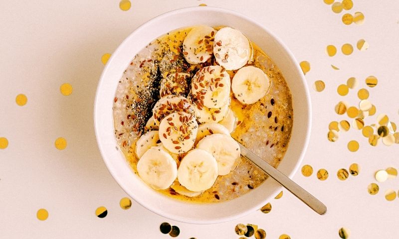 Chuối kết hợp cùng với ngũ cốc vô cùng bổ dưỡng. (Ảnh: Nguồn Internet)