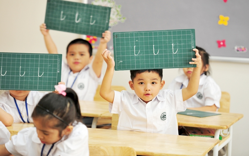 Cần nắm rõ đối tượng được miễn học phí mầm non (Ảnh: Sưu tầm internet)