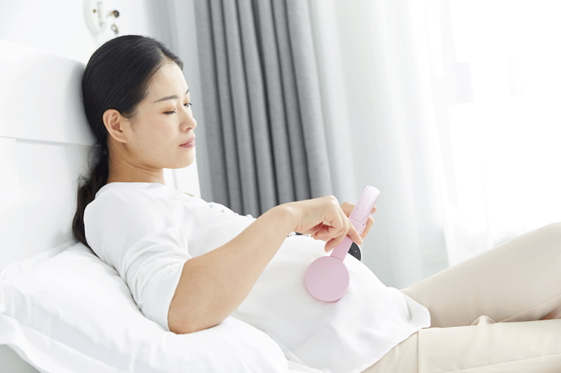 Nhạc thai giáo cho bà bầu 3 tháng thai kỳ. (ảnh: Lovpik)