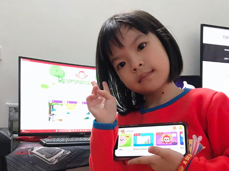  Bé Lan Khuê 7 tuổi tham gia cuộc thi “Check in Siêu ứng dụng Monkey Junior” (Ảnh: Ảnh Monkey)