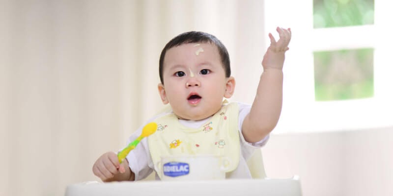Vận động của trẻ trong giai đoạn này đã dần hoàn thiện, các con bắt đầu “bận rộn”. (Ảnh: Sưu tầm Internet)