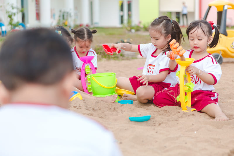 Tổ chức các chuyến vui chơi dã ngoại, khám phá thiên nhiên. (Ảnh: Sưu tầm internet)