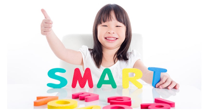 Cùng bé học tập hiệu quả thông qua trò chơi. (Ảnh: Sưu tầm internet)