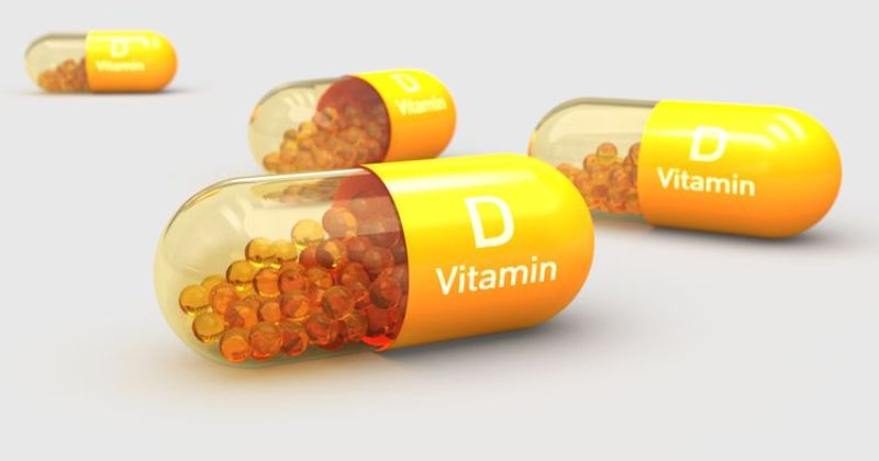 Bổ sung vitamin D qua viên uống (Ảnh: Sưu tầm Internet)